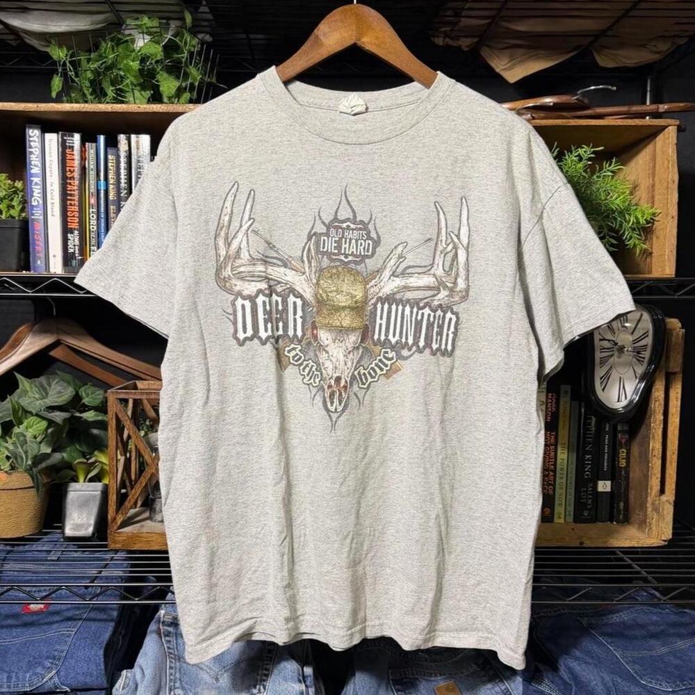 Y2K Grunge Deer Hunter Tee Gray Brown Tribal Buck Skull Nature Shirt Mens Large